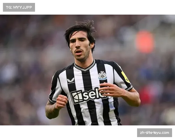 皇马谢绝经纪人推销托纳利，意大利中场并非球队首选